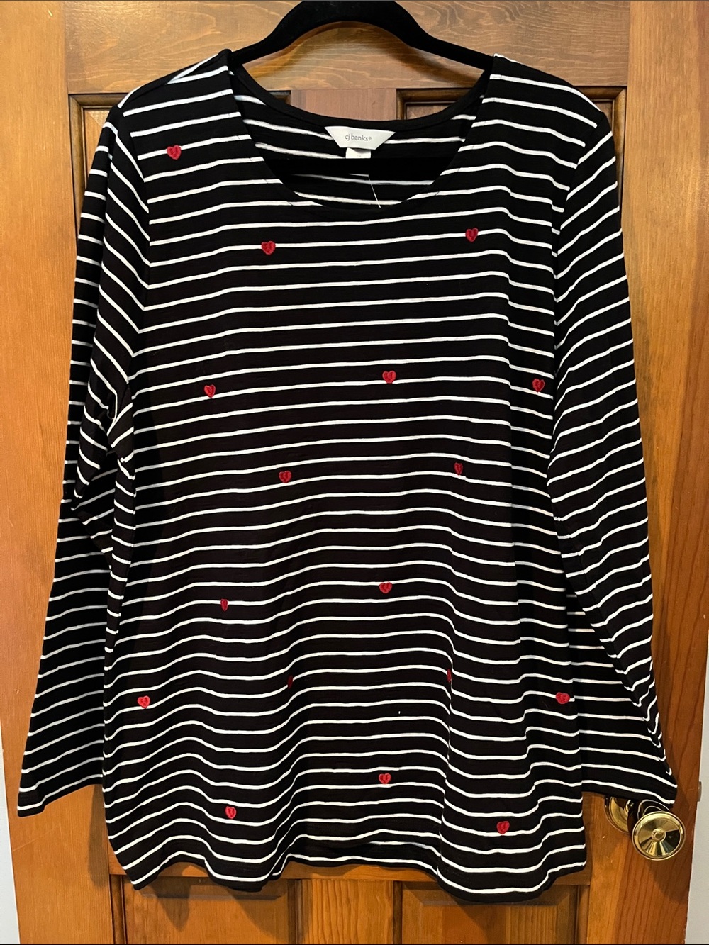 NWT CJ Banks Long Sleeve Top with Hearts